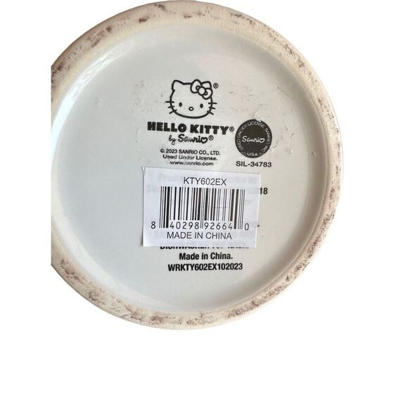 Hello Kitty by Sanrio Strawberry Milk & Stripes JUMBO Coffee Cup Pink & White 25 - Picture 5 of 5